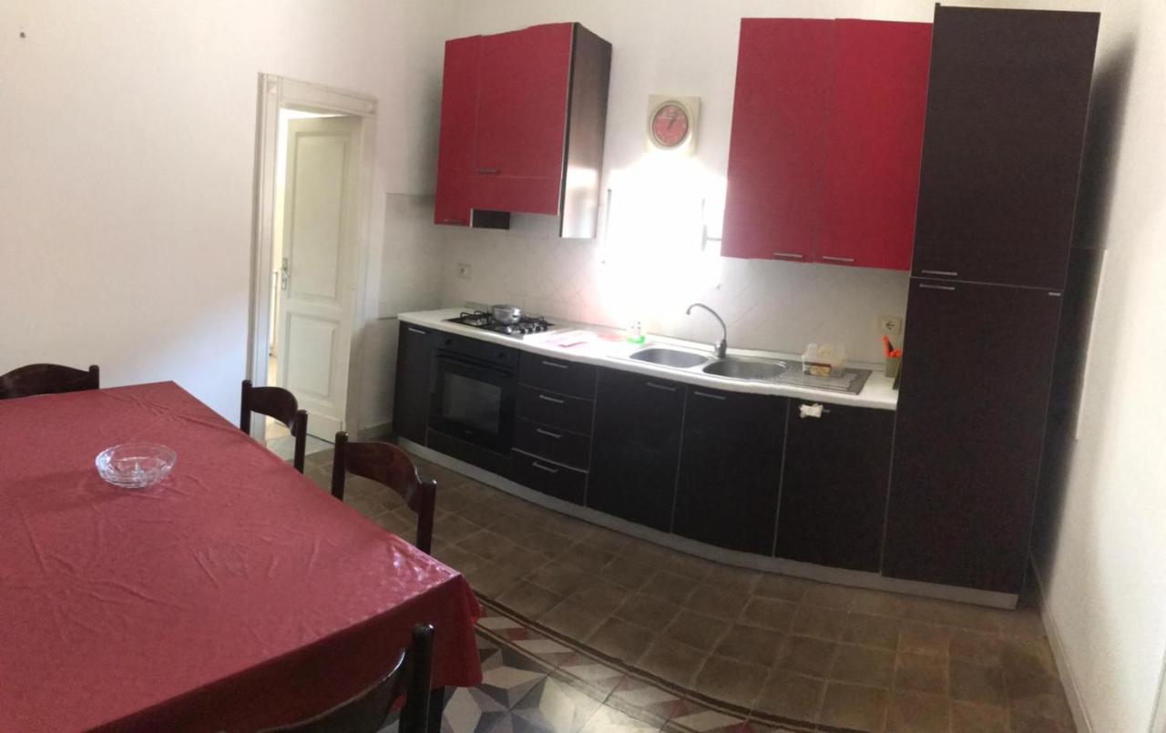 S3 Home Катания Екстериор снимка